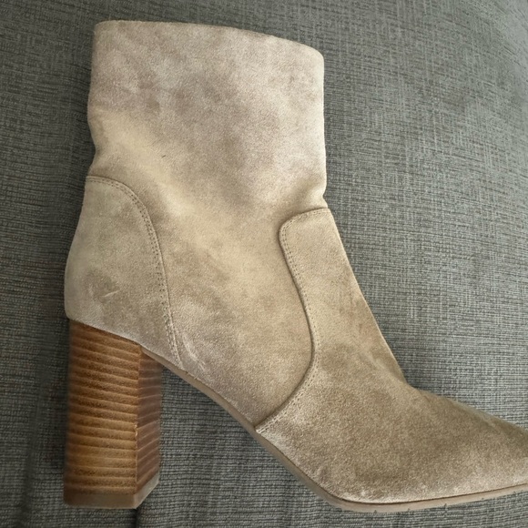 Aquatalia Luissa Bootie - Picture 5 of 6